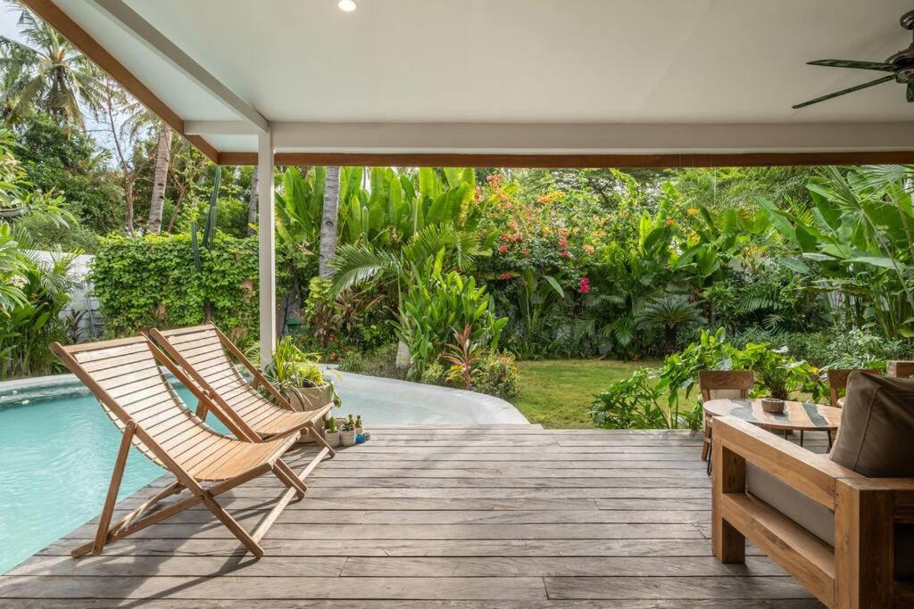 ギリ・トラワンガン Designer New 3Bdr - Lush Garden+Poolヴィラ エクステリア 写真